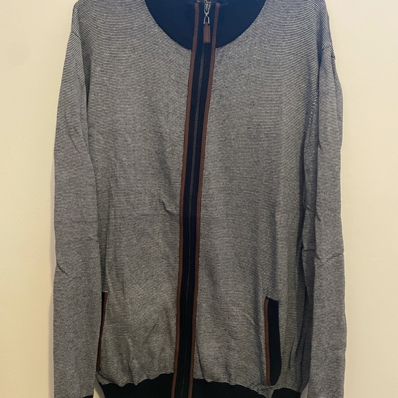 Men’s Extra Large Navy & White Striped Zip-Up Sweater w/Pockets size XL - Picture 2 of 4